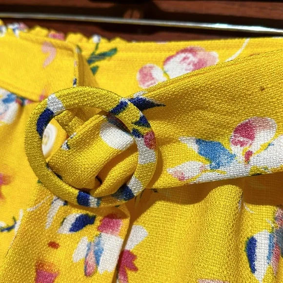 Floral Yellow A-Line Skirt Womans XL - Picture 7 of 11